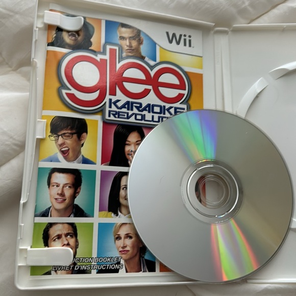 3 Nintendo Wii Games - Karaoke, Rock and Dance - Picture 13 of 14